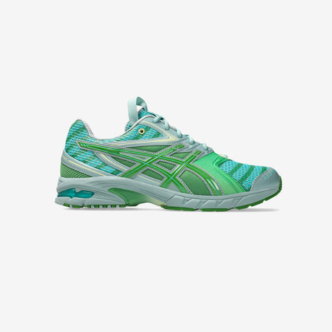 UB9-S Gel-DS Trainer 14