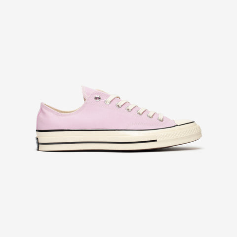 Chuck 70