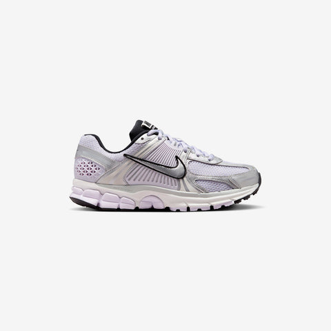 Wmns Zoom Vomero 5 M