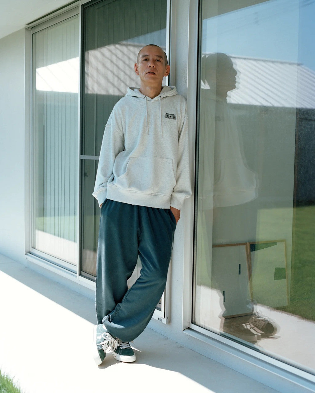 Hoodie Light Retro x thisisneverthat | 10027832-A01