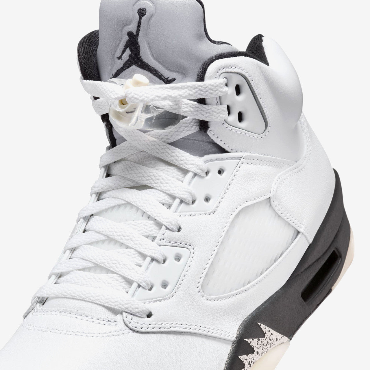 Air Jordan 5 Retro | DD0587-110