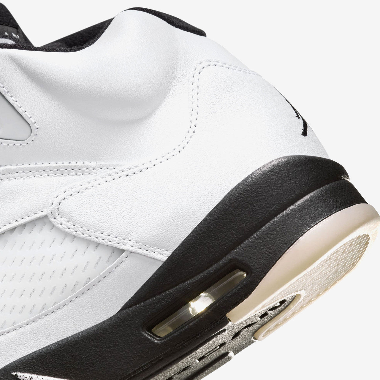 Air Jordan 5 Retro | DD0587-110