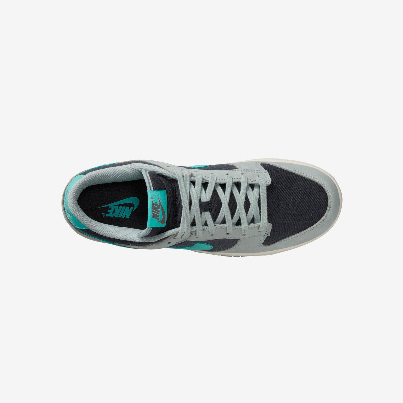 Dunk Low Retro Premium | FB8895-001
