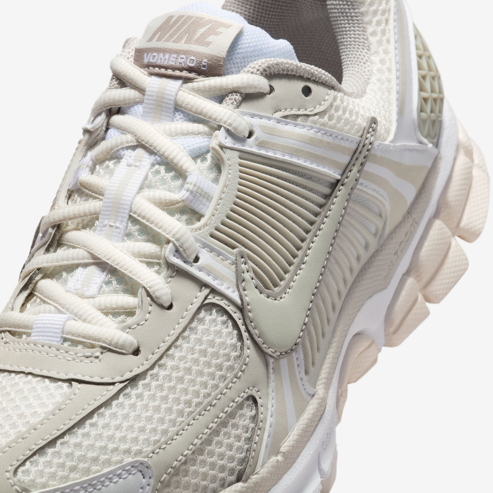 Wmns Zoom Vomero 5