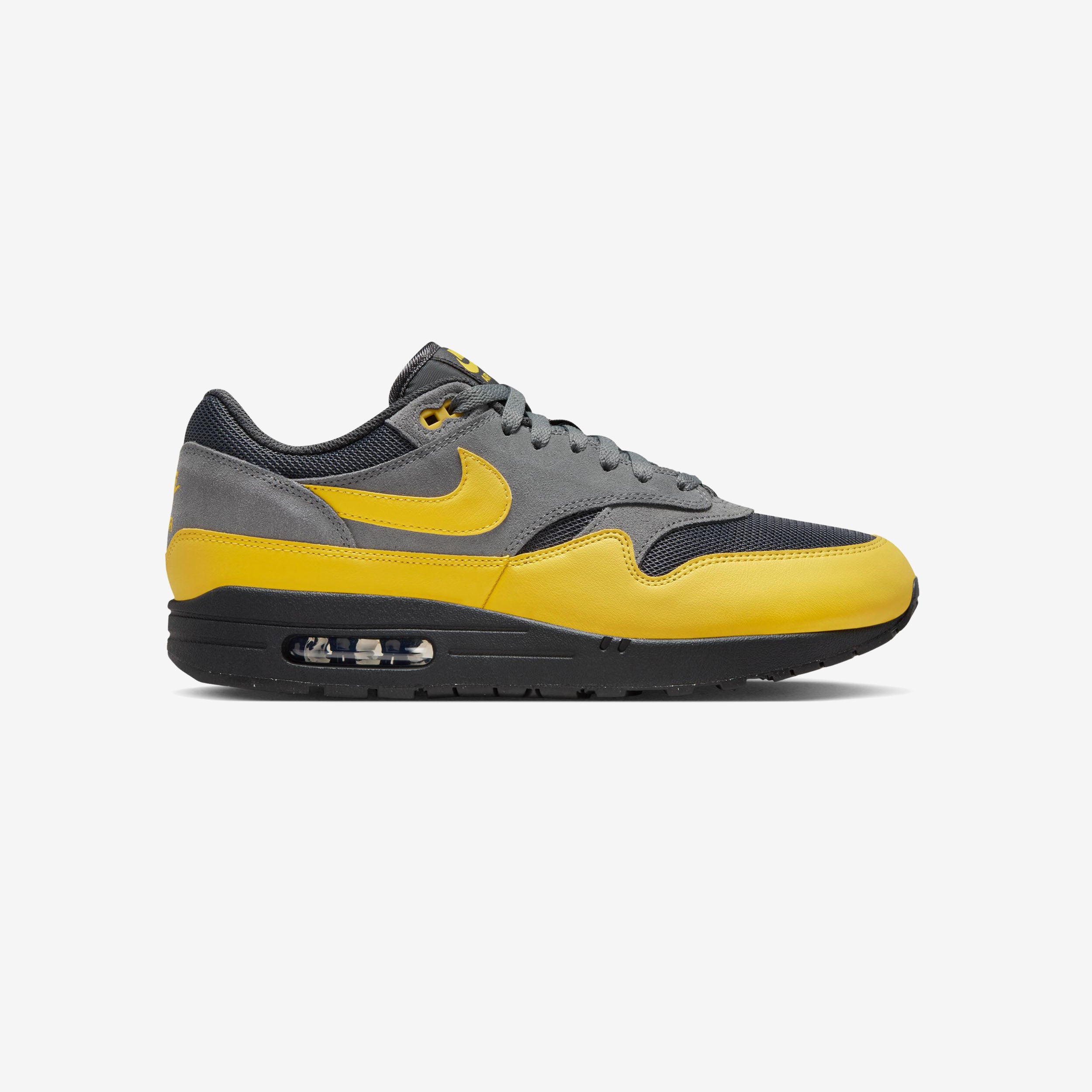 Air Max 1 Essential
