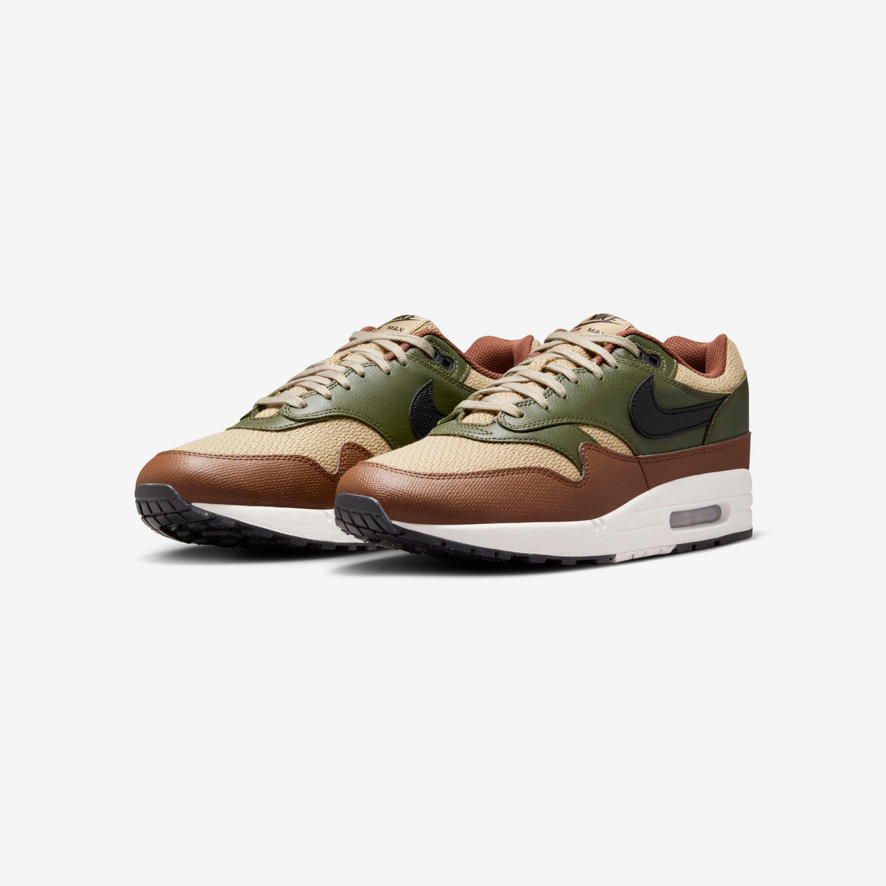 Air Max 1 ESS PRM | HF1516-200