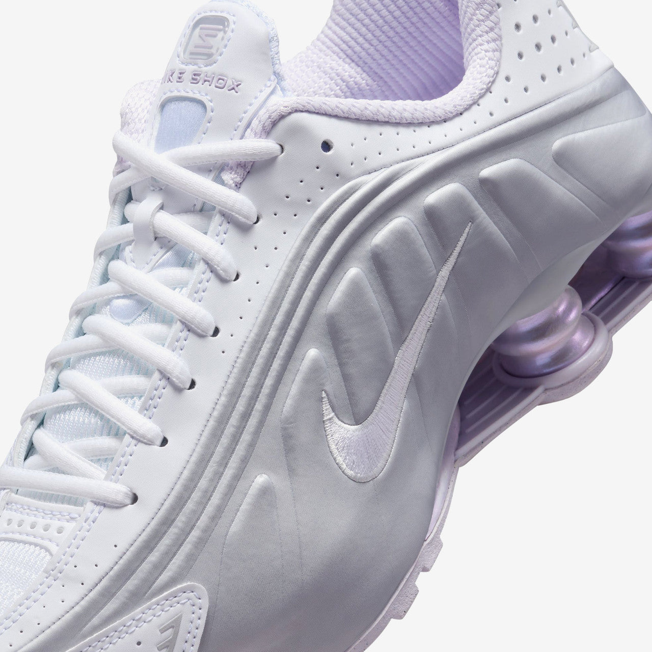 Wmns Shox R4  | HF5076-100