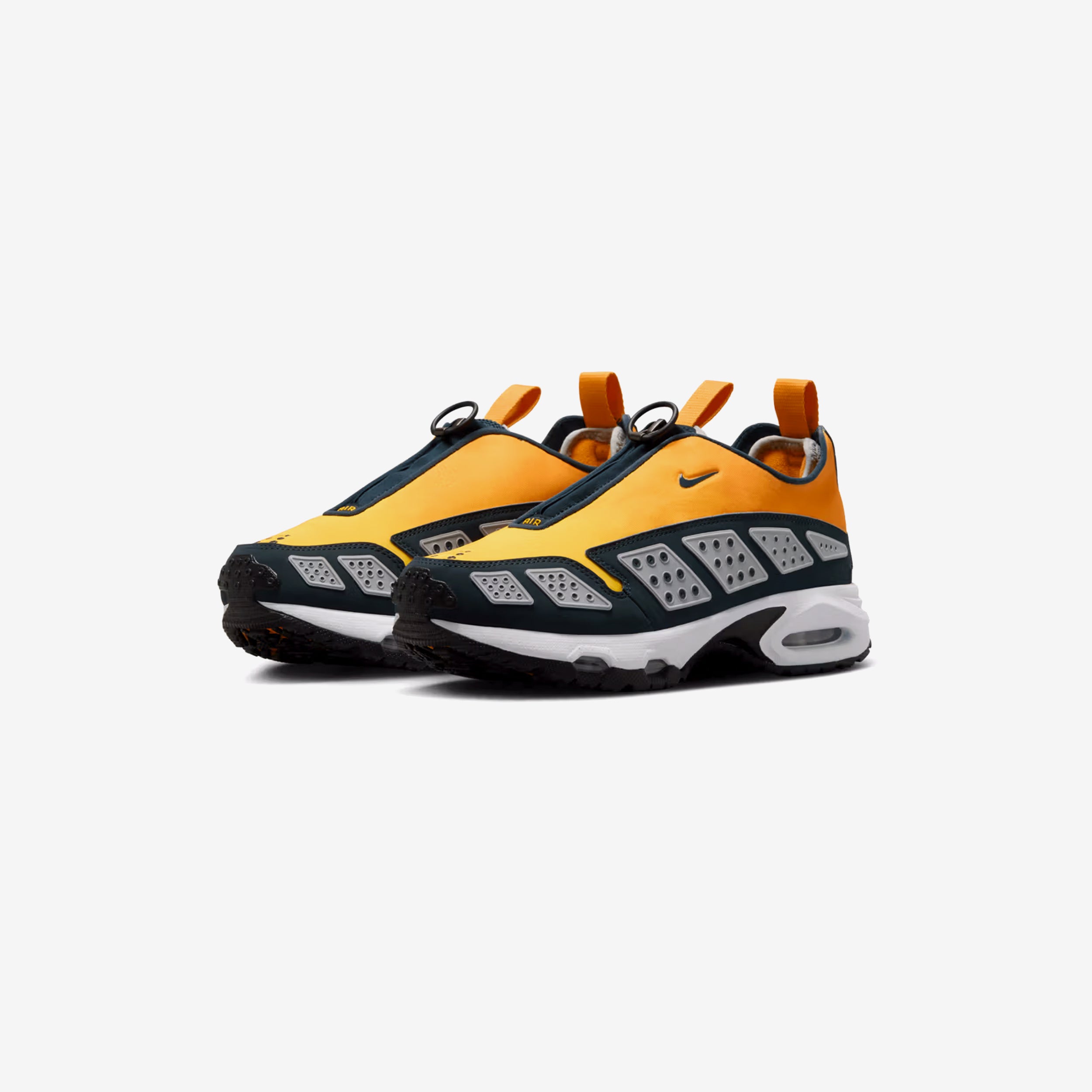 Wmns Air Max SNDR
