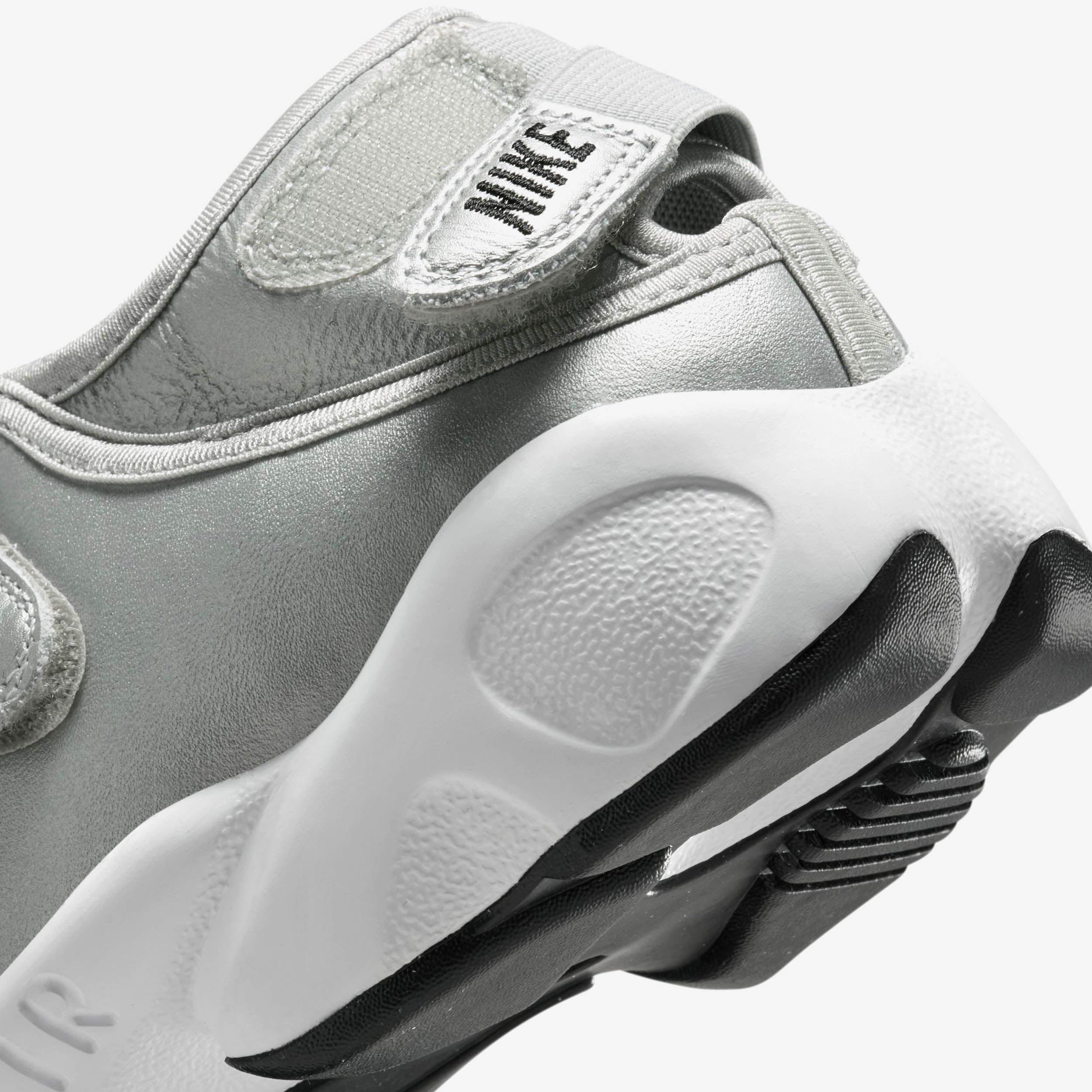 Wmns Air Rift