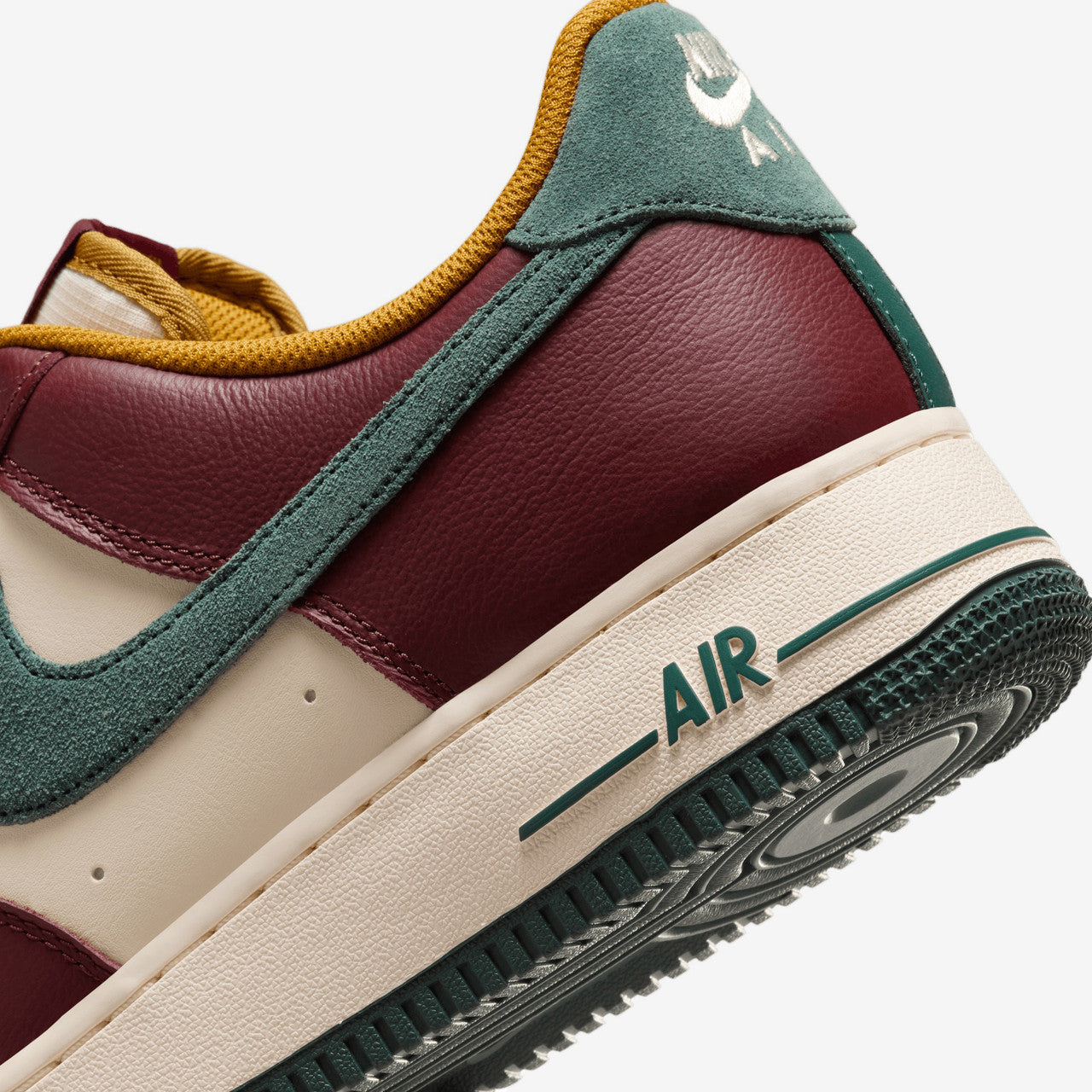 Air Force 1 '07 LV8  | HQ3612-113