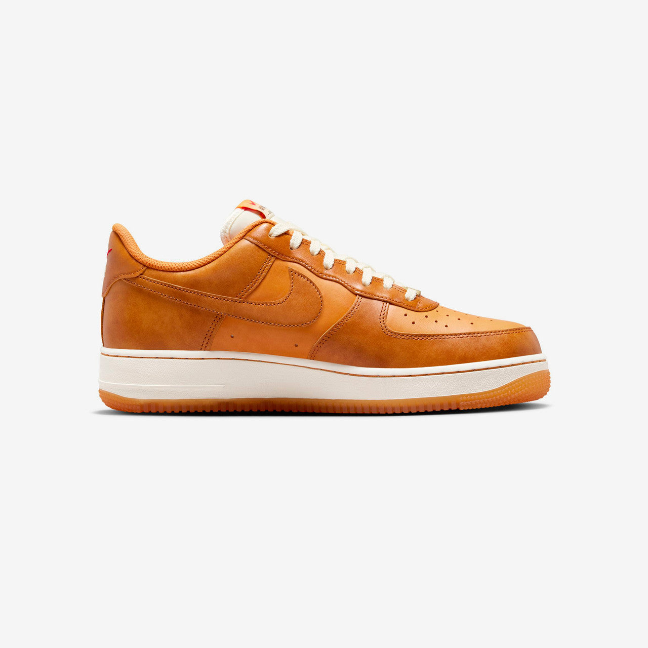 Air Force 1 '07 LV8  | HQ3639-720
