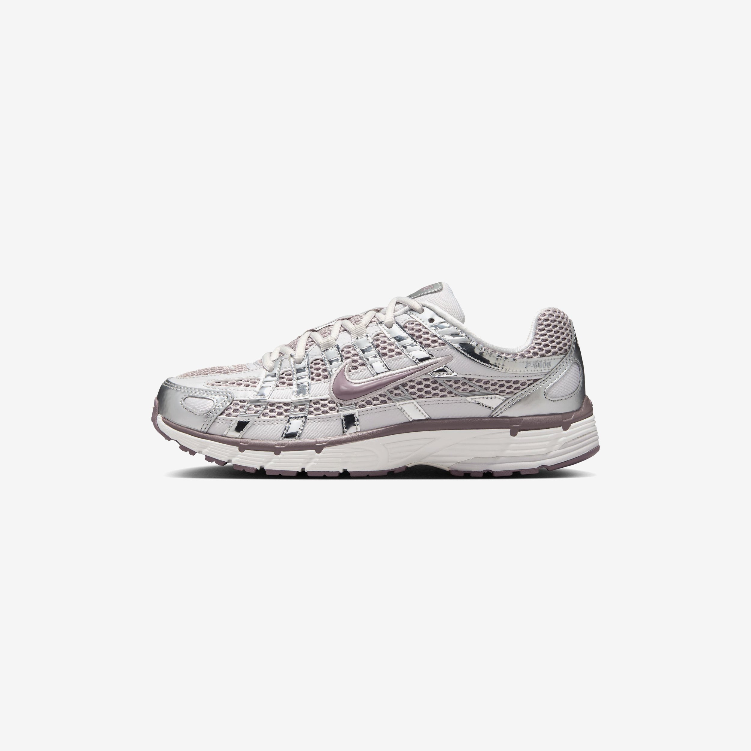 Wmns P-6000