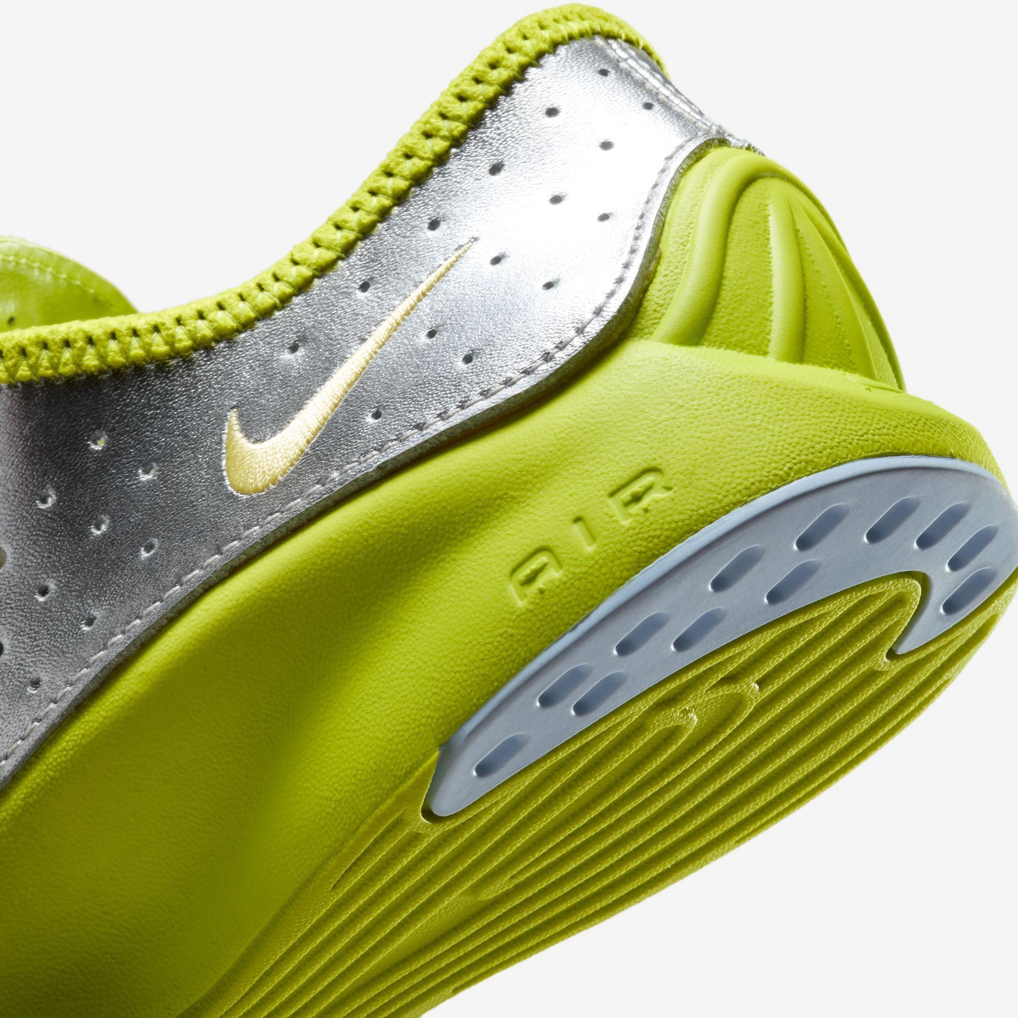 Wmns Air Superfly