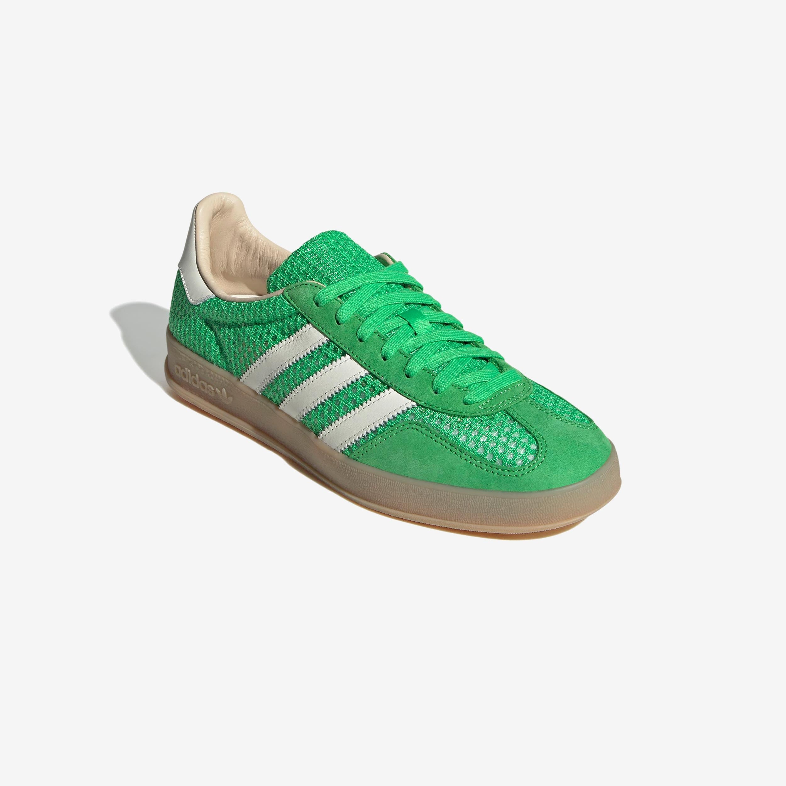 Gazelle Indoor