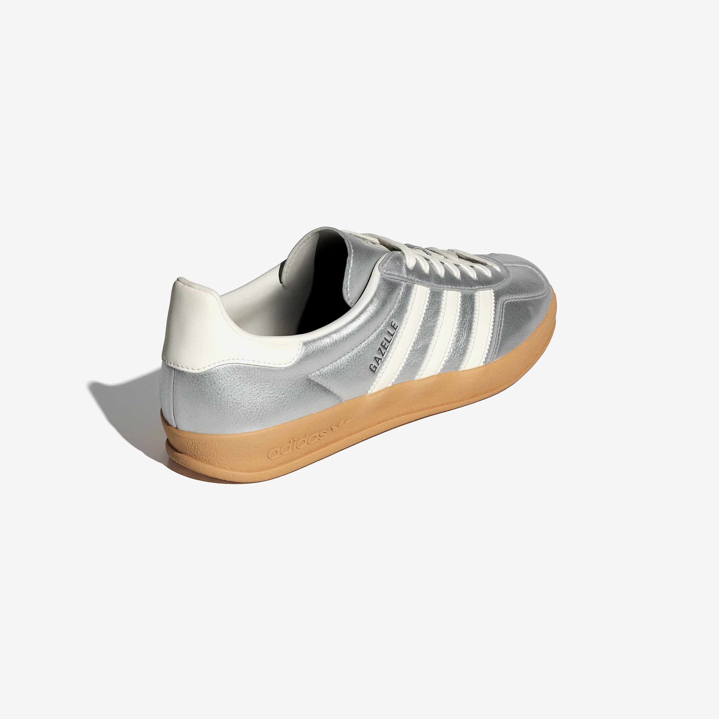 Gazelle Indoor