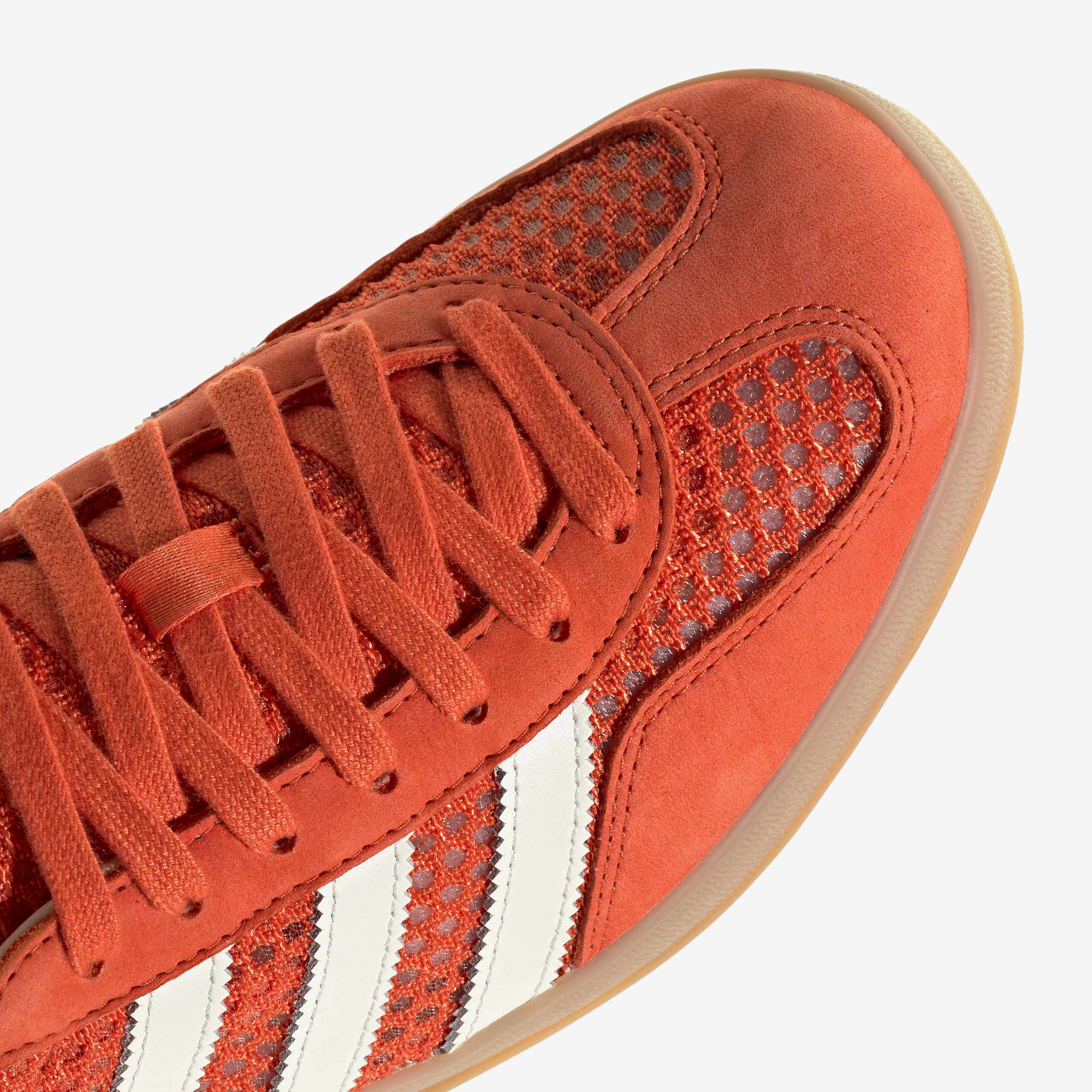 Gazelle Indoor