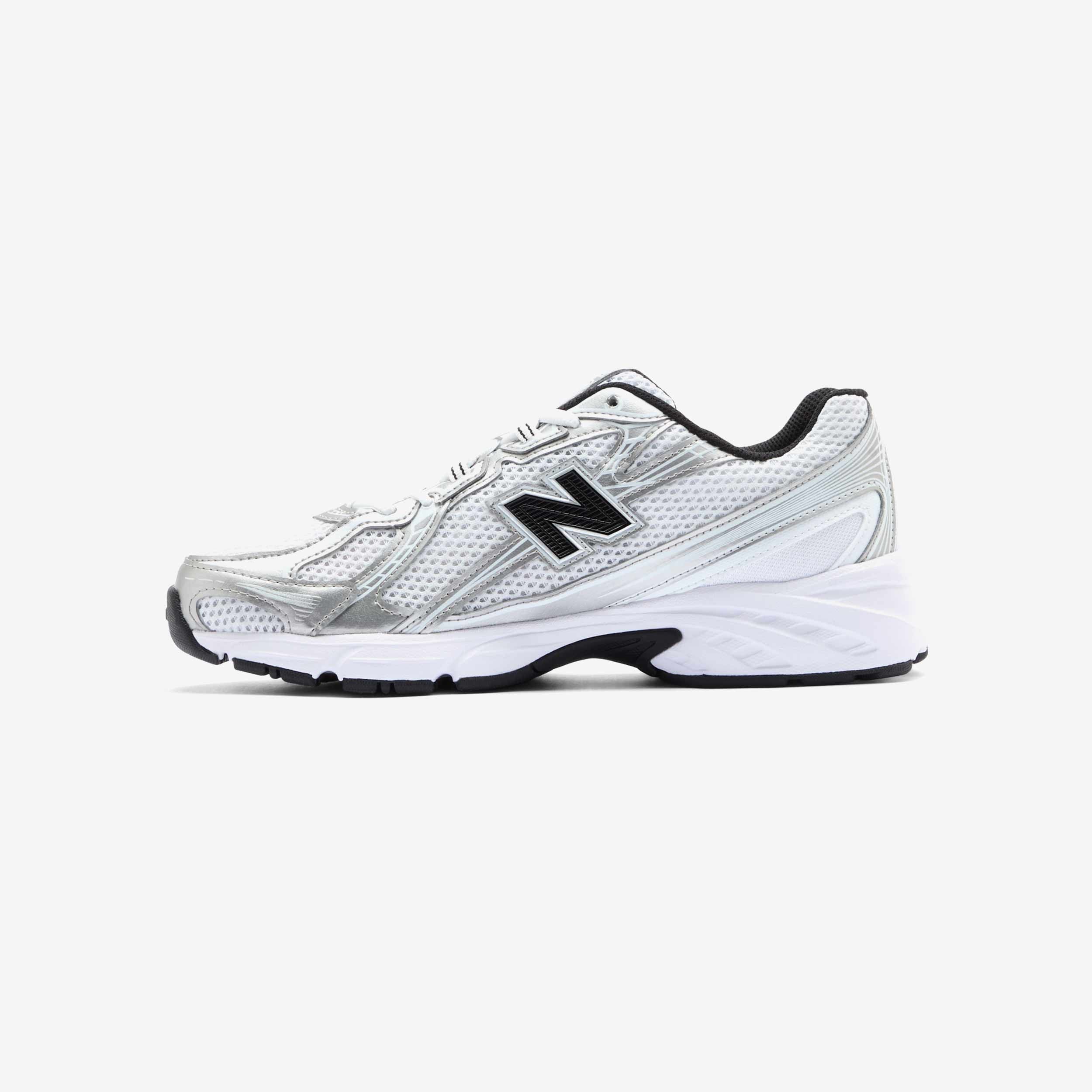 740v2